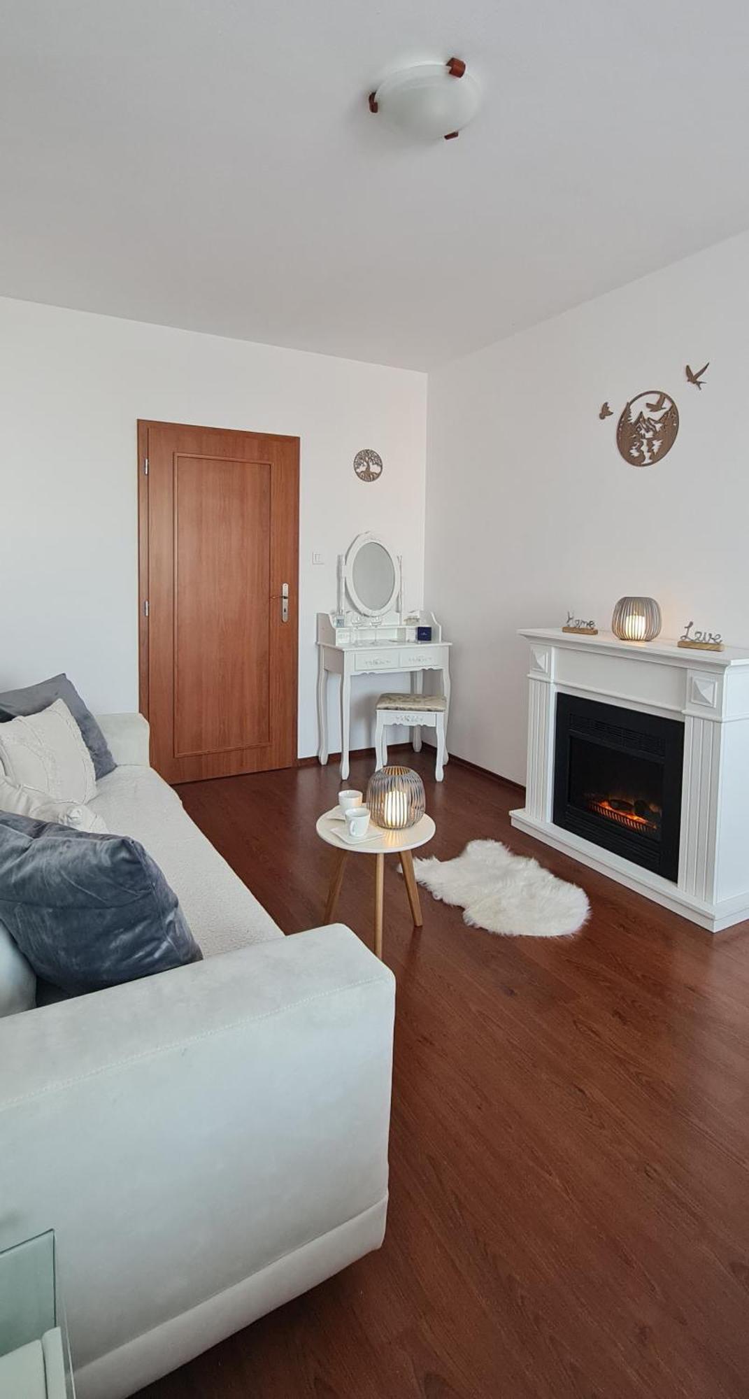 Tatra Diamond Appartement 70M2 V Centre โปปรัด ภายนอก รูปภาพ